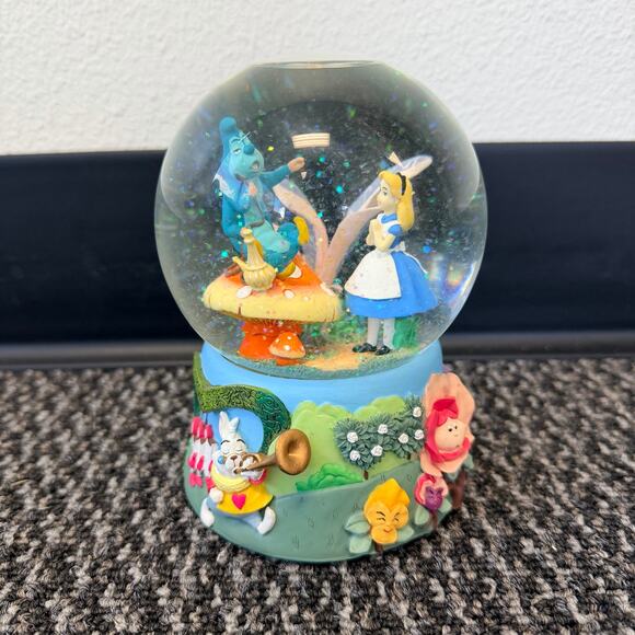 Disney Alice in Wonderland Snow Globe Caterpillar Music Box "I'm Late" Enesco - Picture 1 of 9